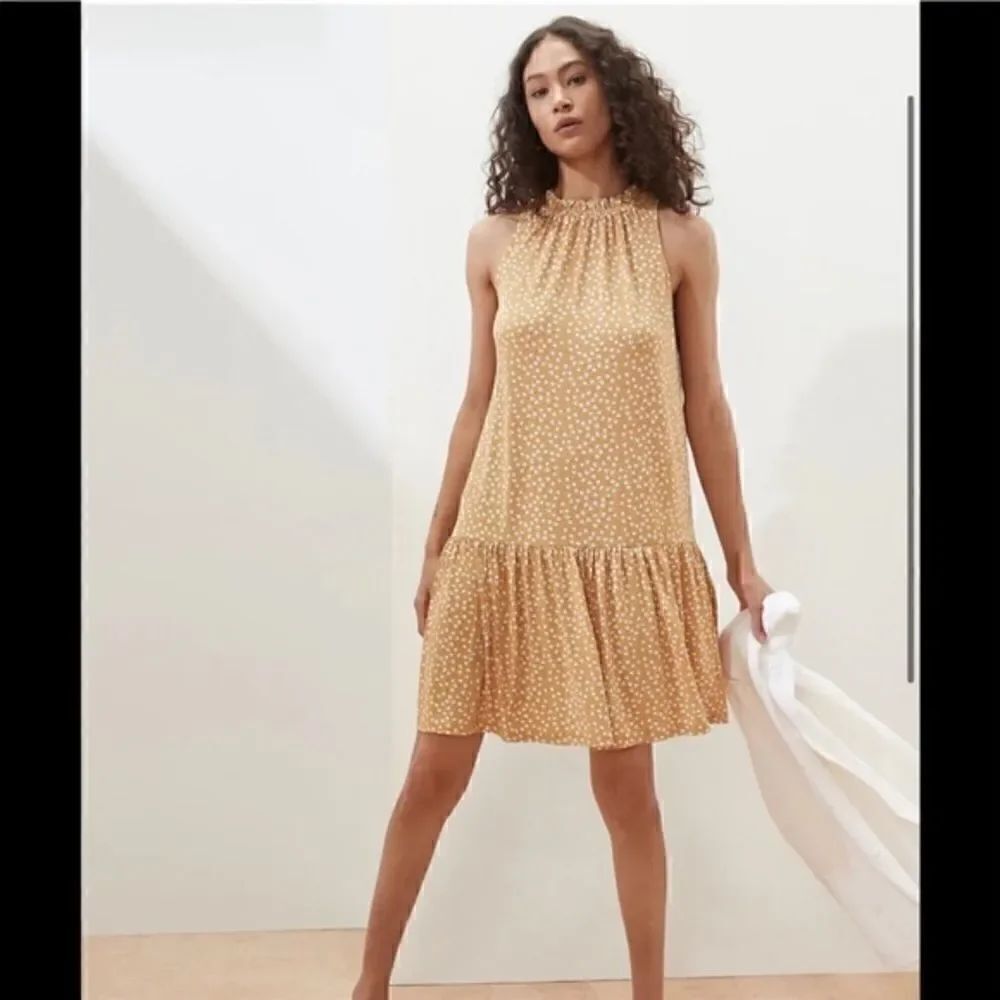 Banana Republic Knit Flounce Shift Dress